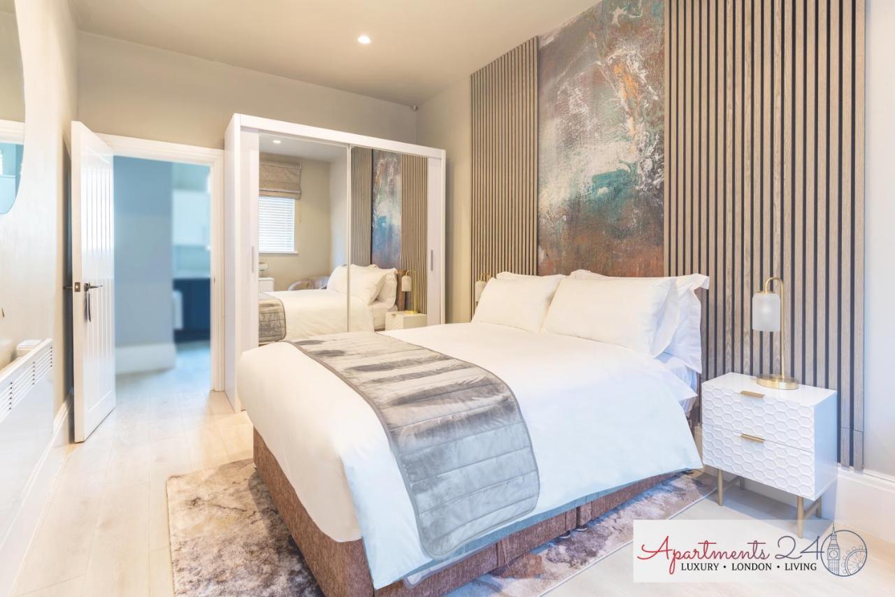 Beautiful Apartment In London เฮาน์สโลว์ ภายนอก รูปภาพ